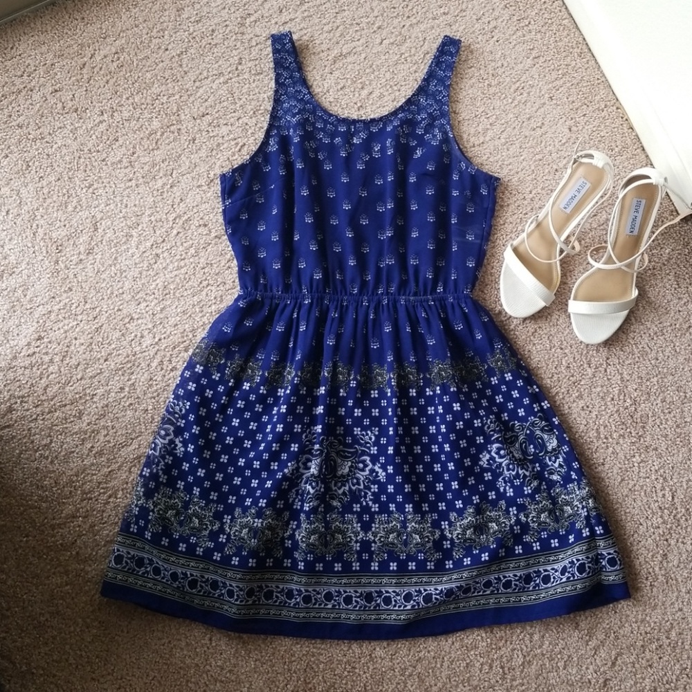 Blue printed summer dress.